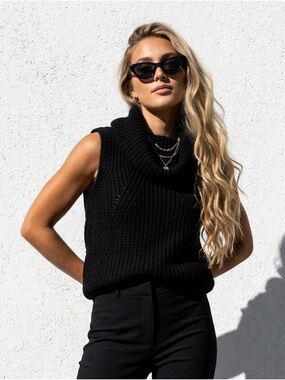 Devoted | Sleeveless Black Cowl Neck Knit Sweater - Women - size xs
